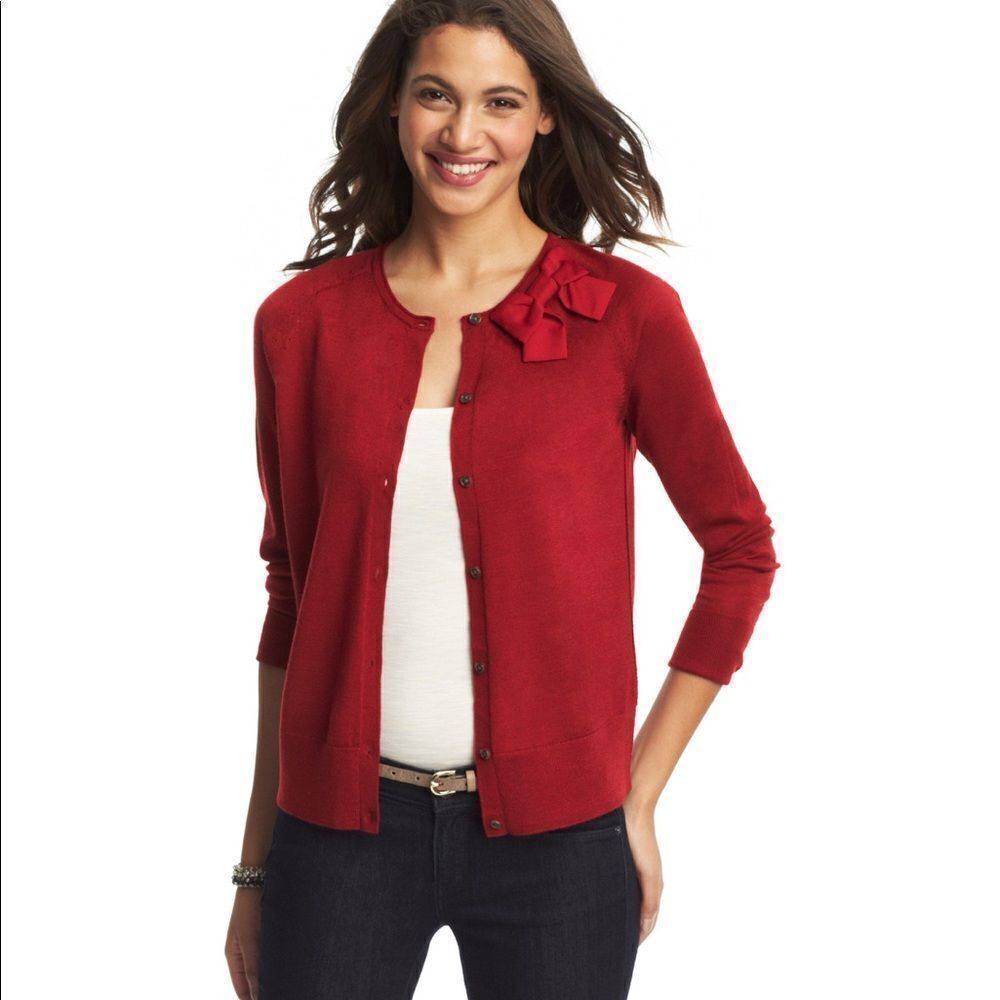 ✨ Loft Bow Neck Cardigan✨